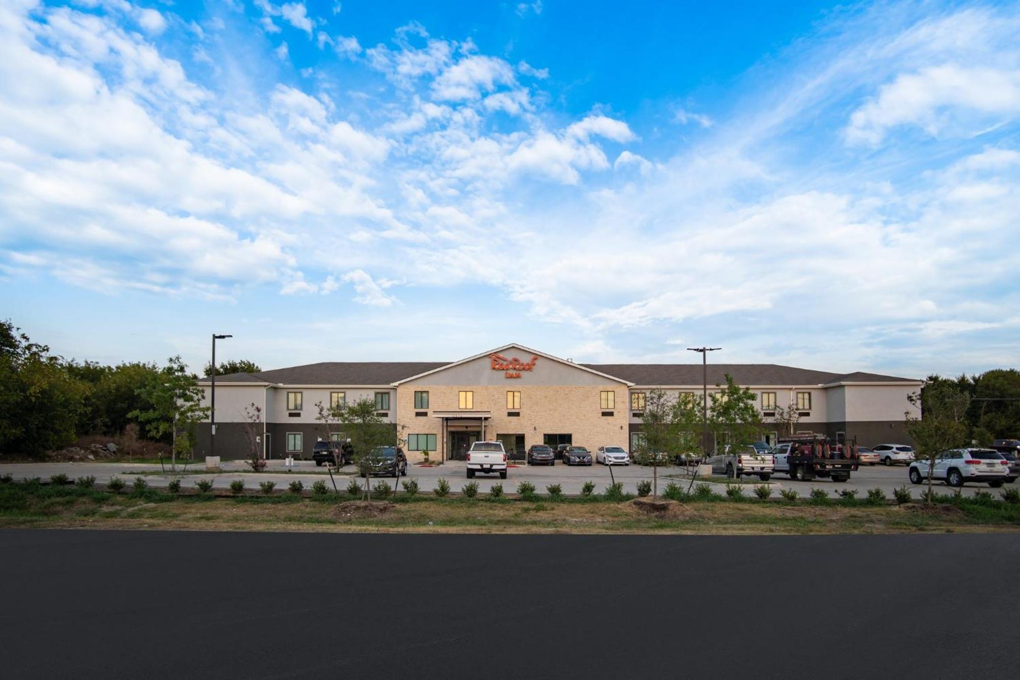 Red Roof Inn Lancaster, Tx Exterior foto